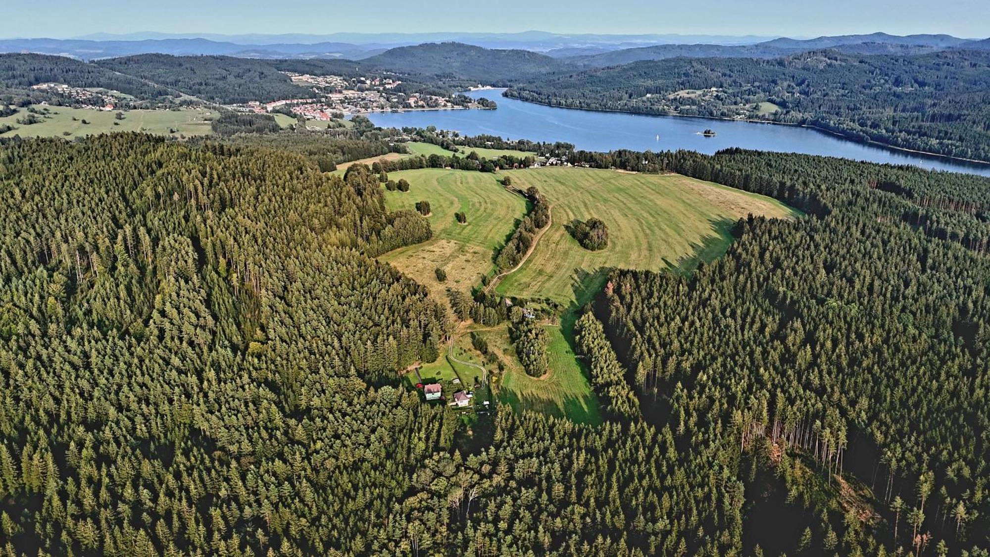 Chata Lipno ليبنو ناد فلتافو المظهر الخارجي الصورة